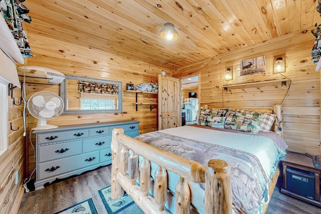Photo of Bedroom in Greenville Junction