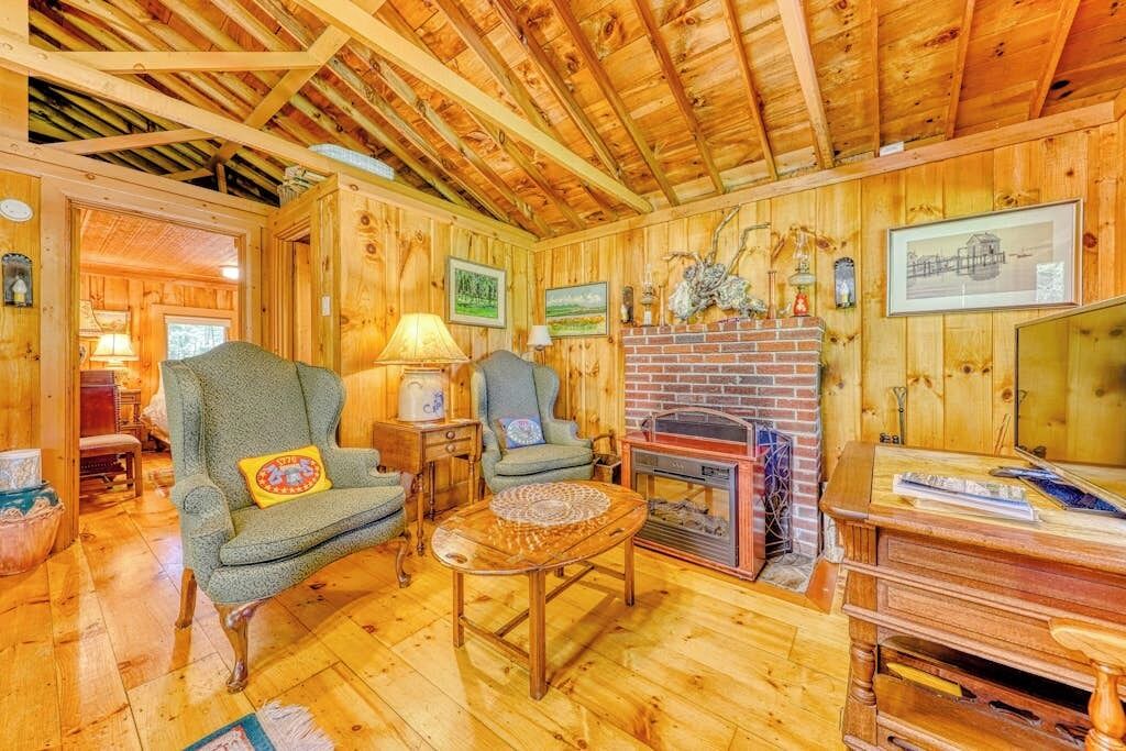 Photo of Livingroom in Boothbay Harbor