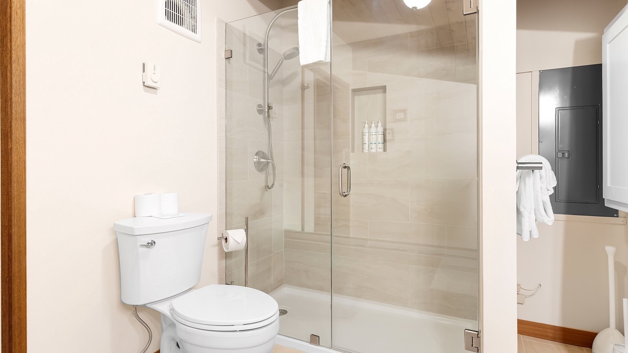 Photo of Bathroom in East Boothbay
