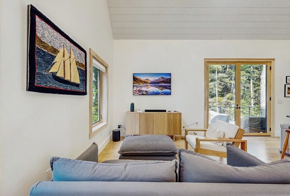Photo of Livingroom in East Boothbay