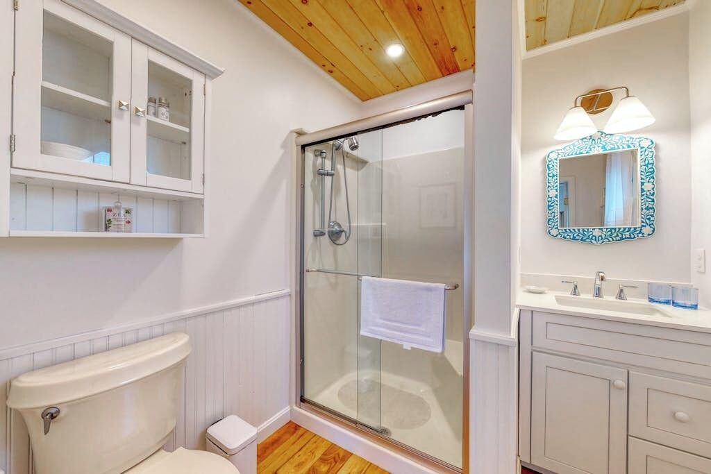 Photo of Bathroom in Boothbay Harbor