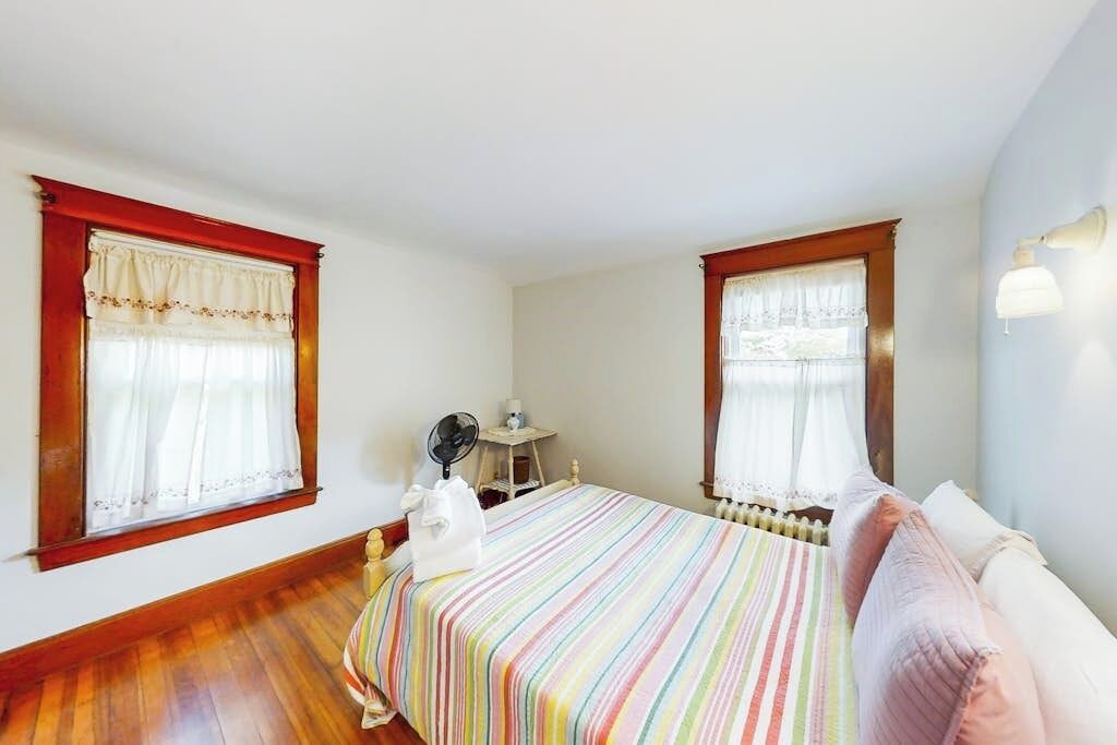 Photo of Bedroom in Bayville