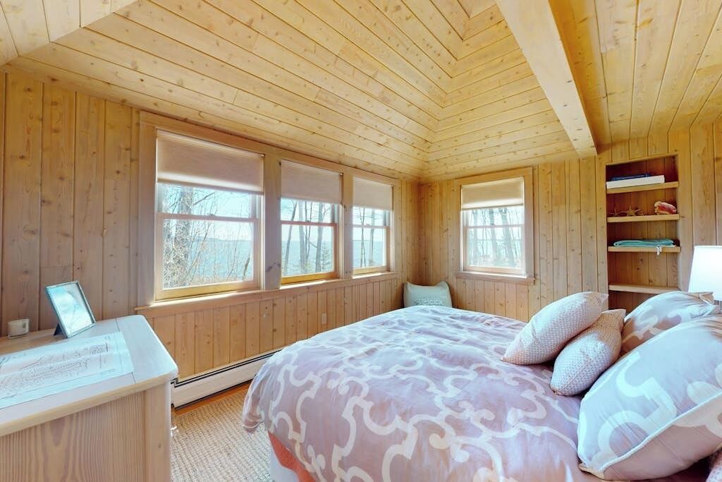 Photo of Bedroom in Brooklin
