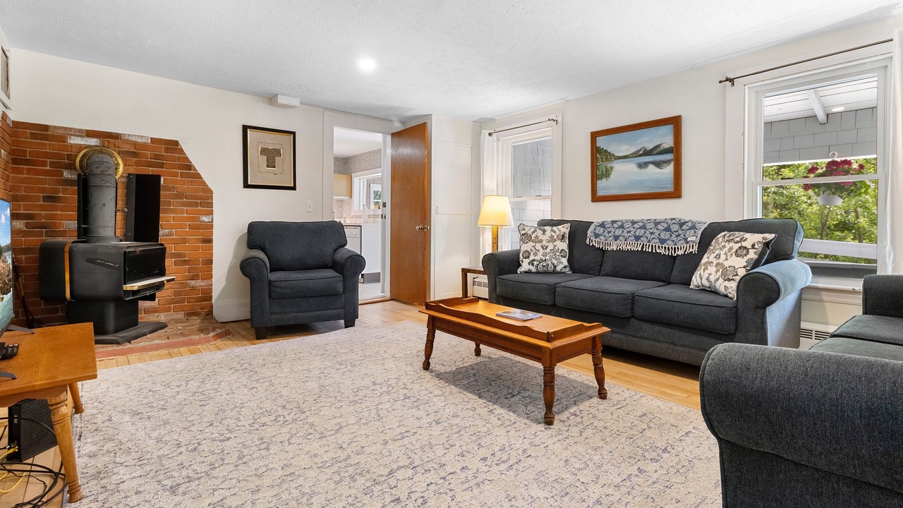 Photo of Livingroom in Seal Harbor