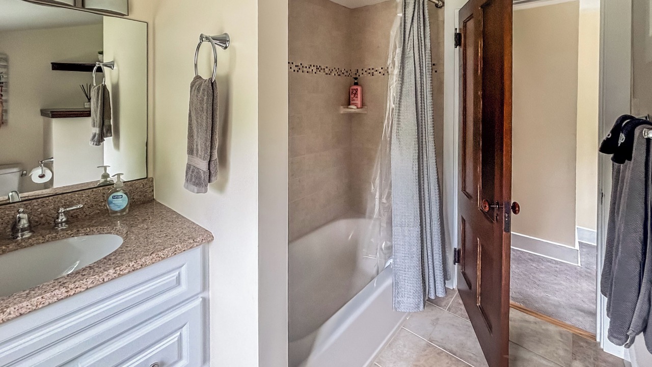 Photo of Bathroom in Cummaquid
