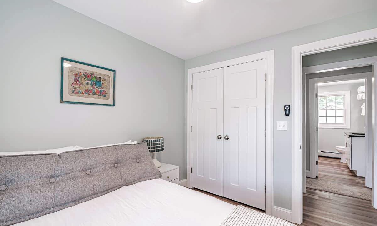 Photo of Bedroom in Raymond