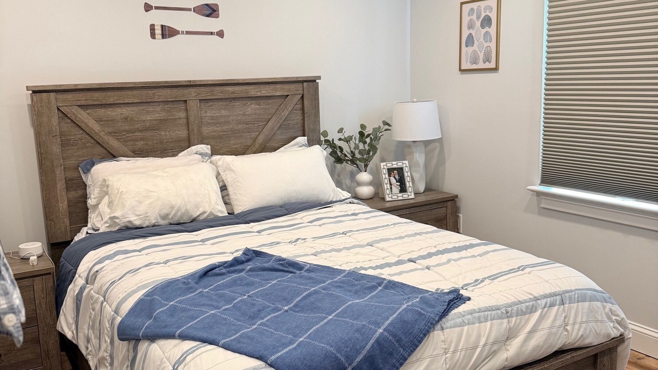 Photo of Bedroom in Niantic