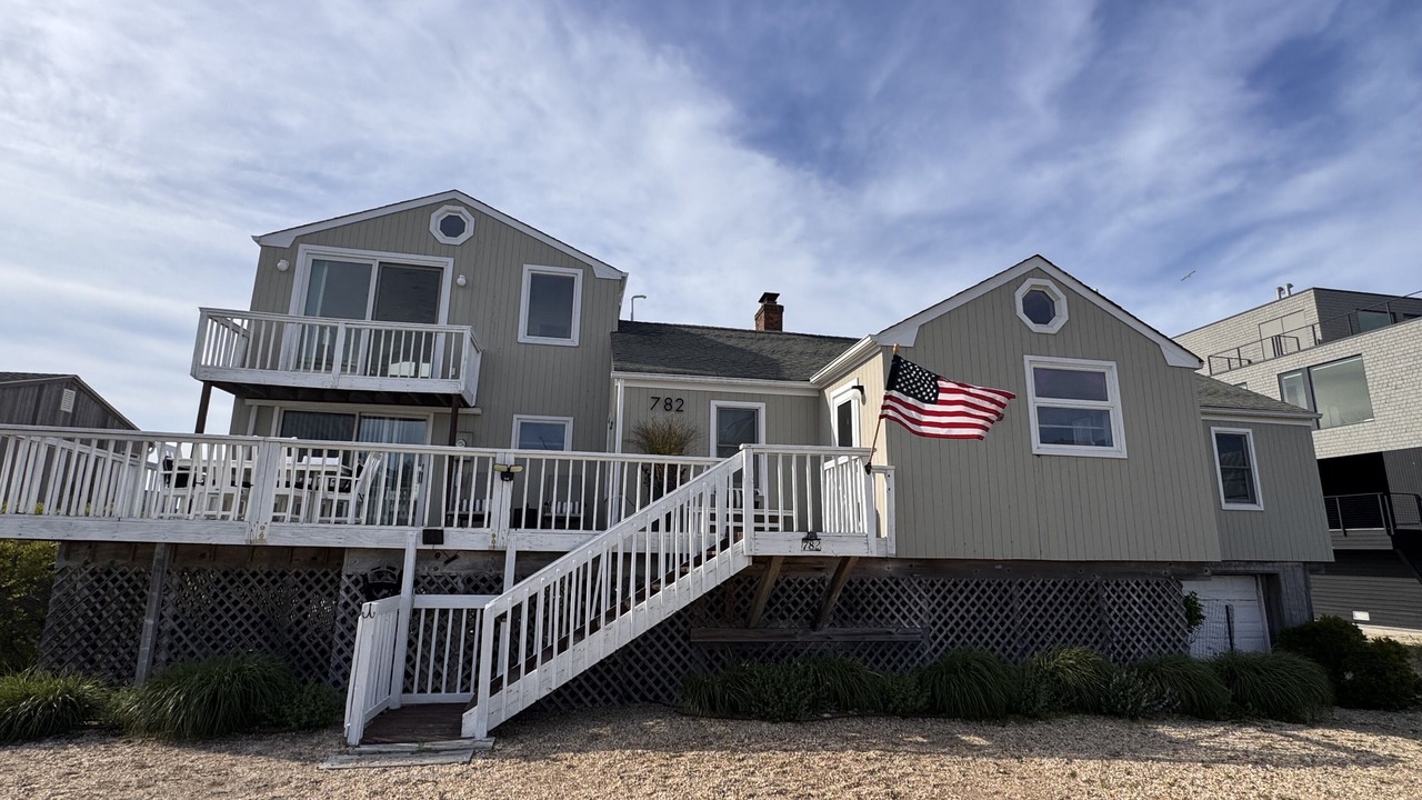 Photo of Outdoor in West Hampton Dunes