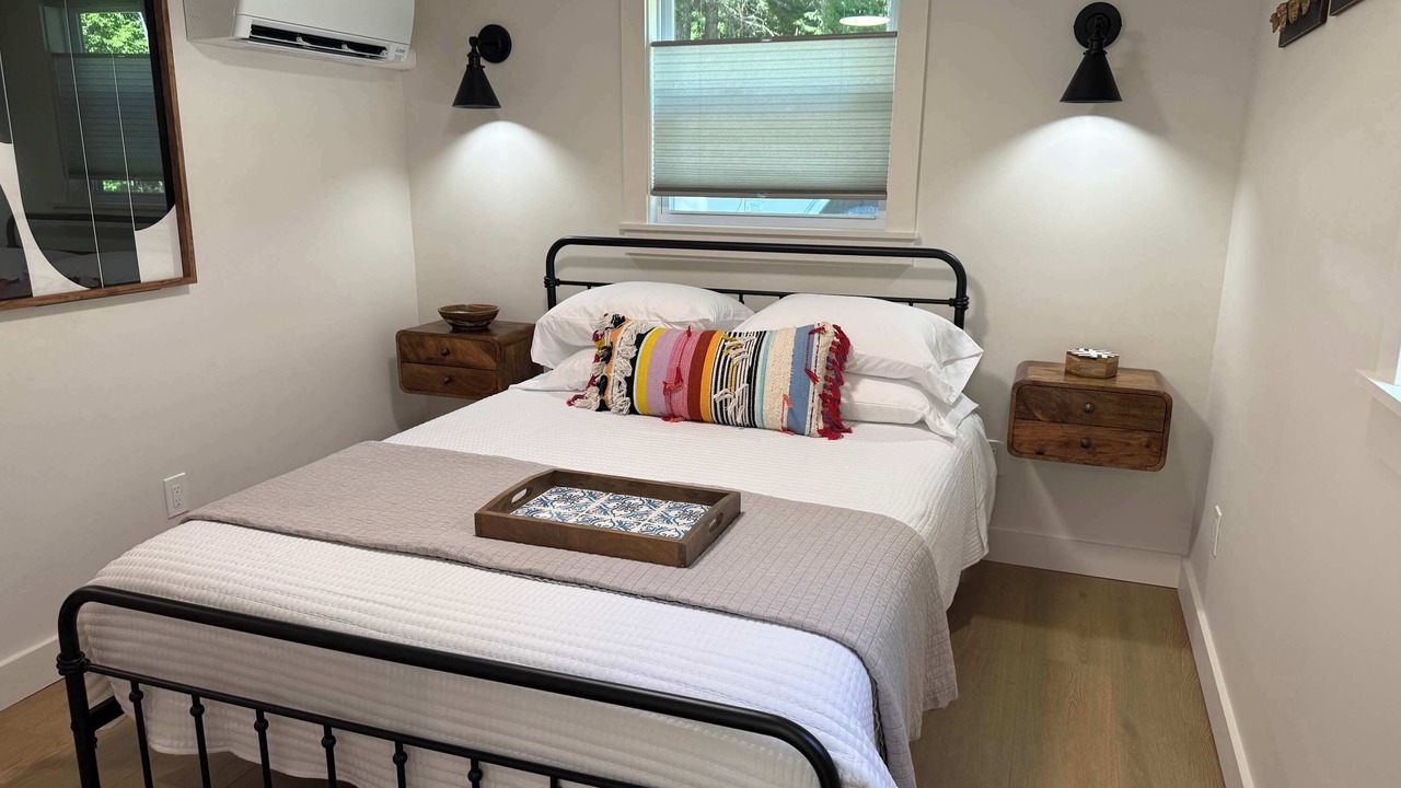 Photo of Bedroom in Georges Mills