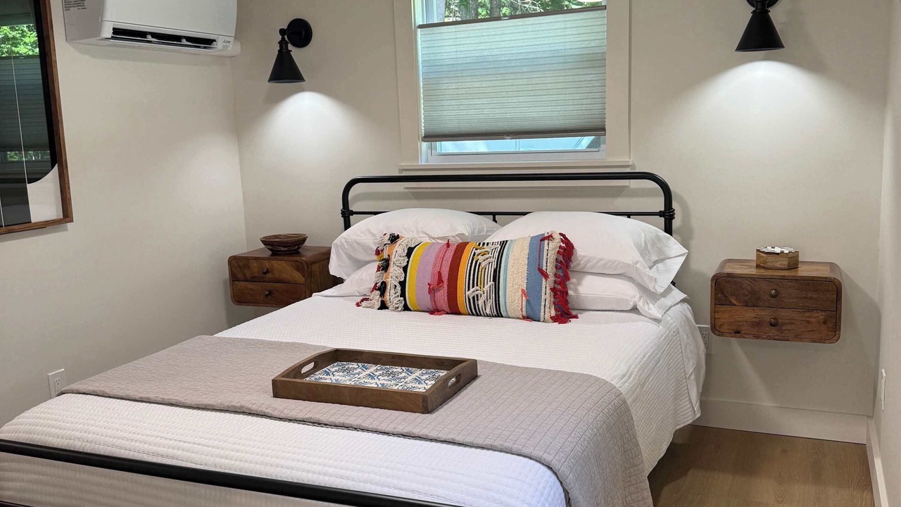 Photo of Bedroom in Georges Mills