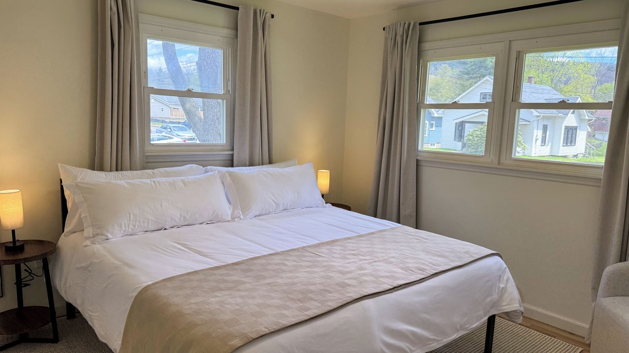 Photo of Bedroom in West End