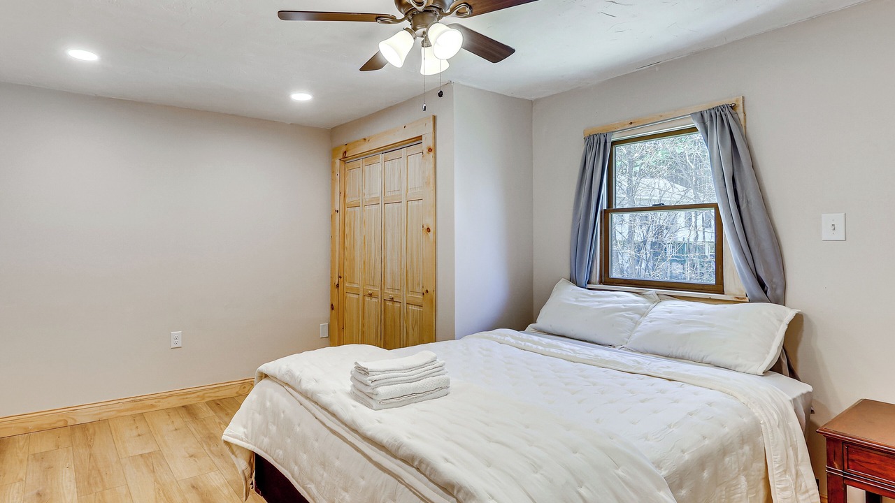 Photo of Bedroom in Barnstead