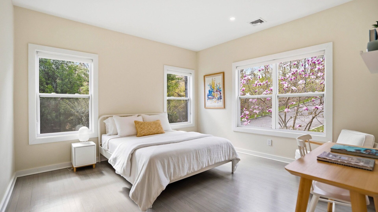 Photo of Bedroom in Shinnecock Hills