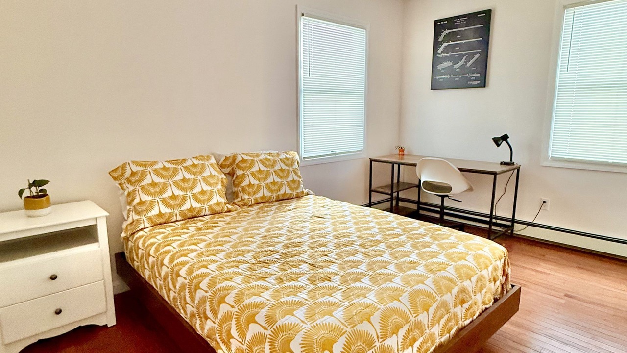 Photo of Bedroom in Bloomfield