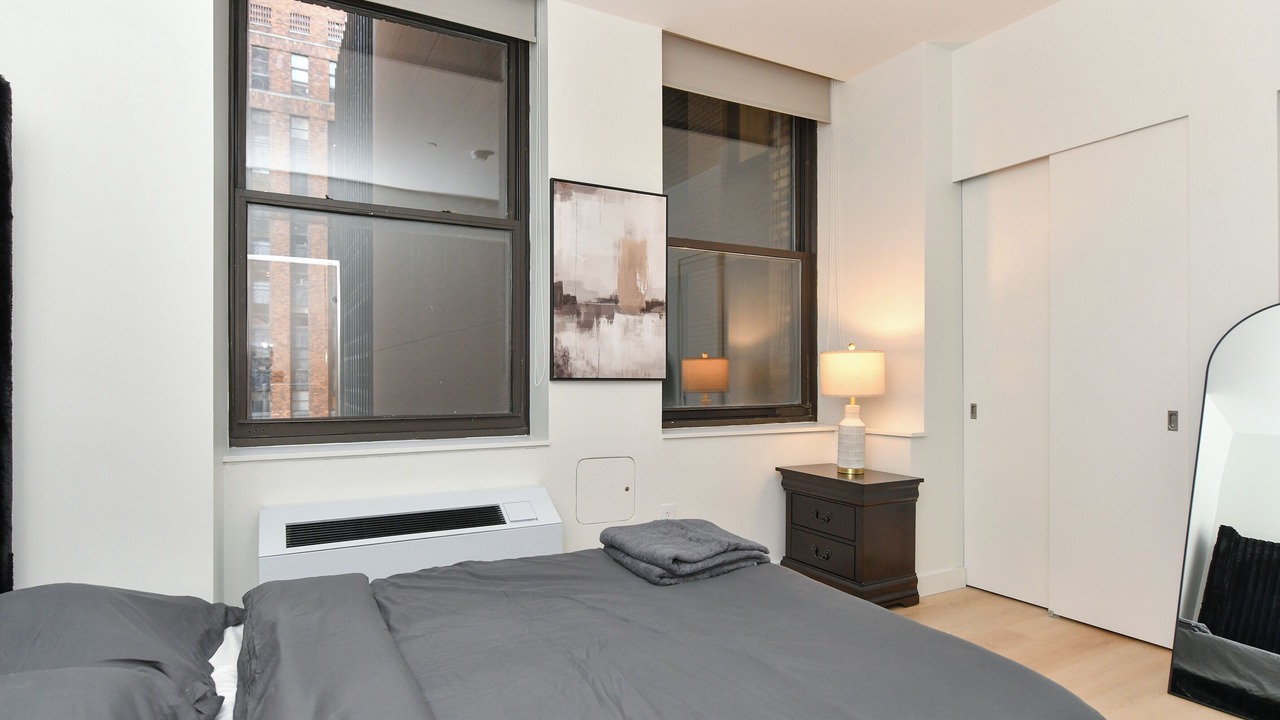 Photo of Bedroom in Financial District