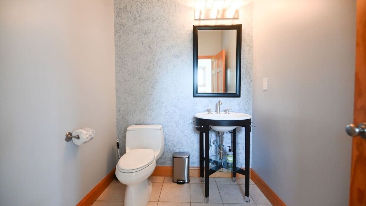 Photo of Bathroom in North Haven