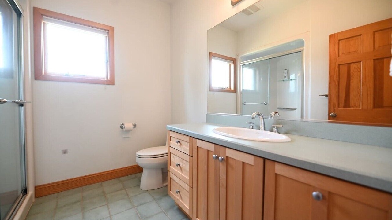 Photo of Bathroom in North Haven