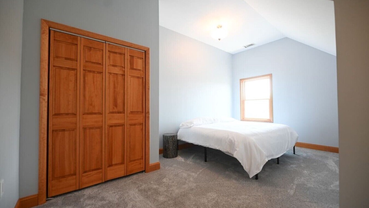 Photo of Bedroom in North Haven