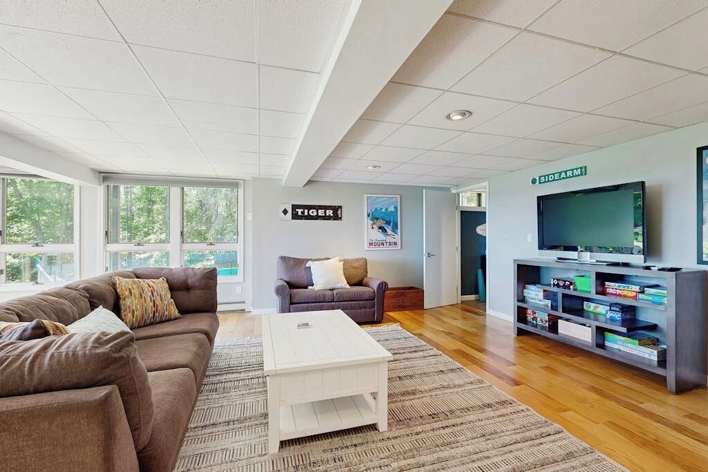 Photo of Livingroom in Meredith