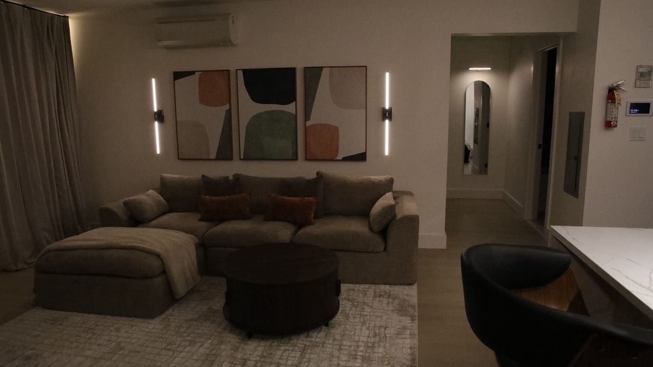 Photo of Livingroom in Newark