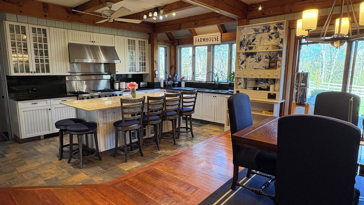 Photo of Kitchen in Pleasant Valley