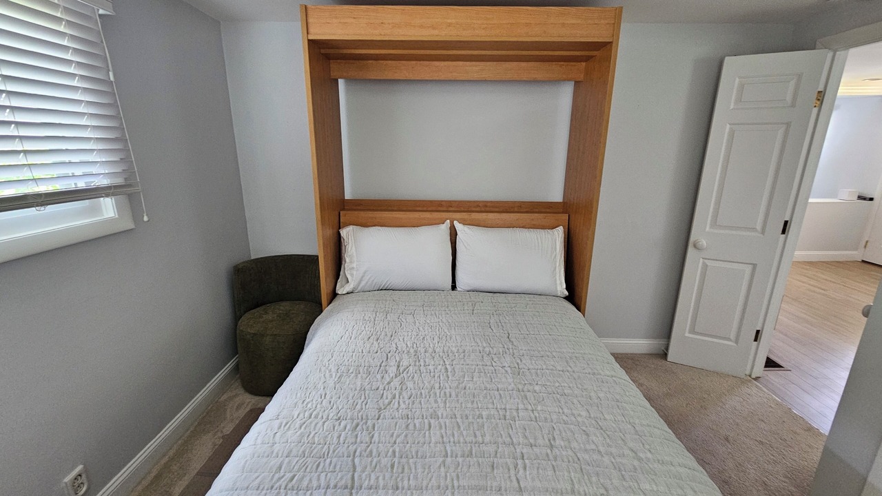 Photo of Bedroom in Charlestown