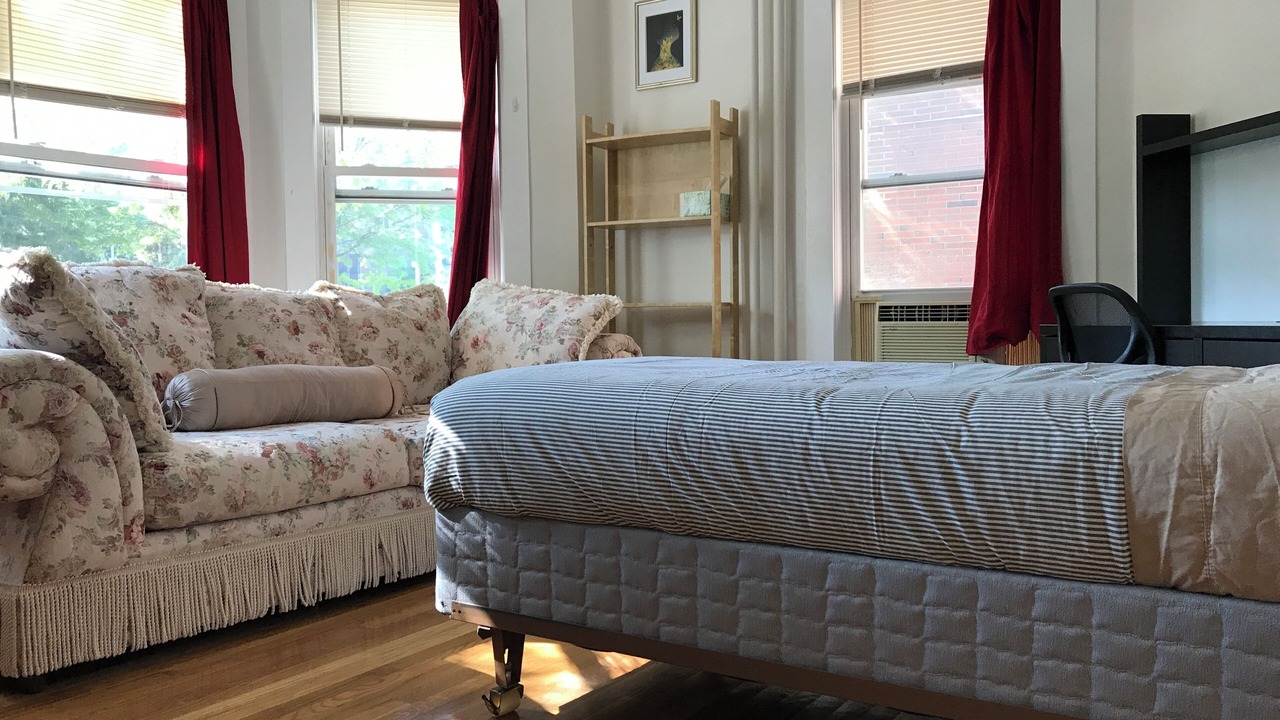 Photo of Bedroom in Jones Hill