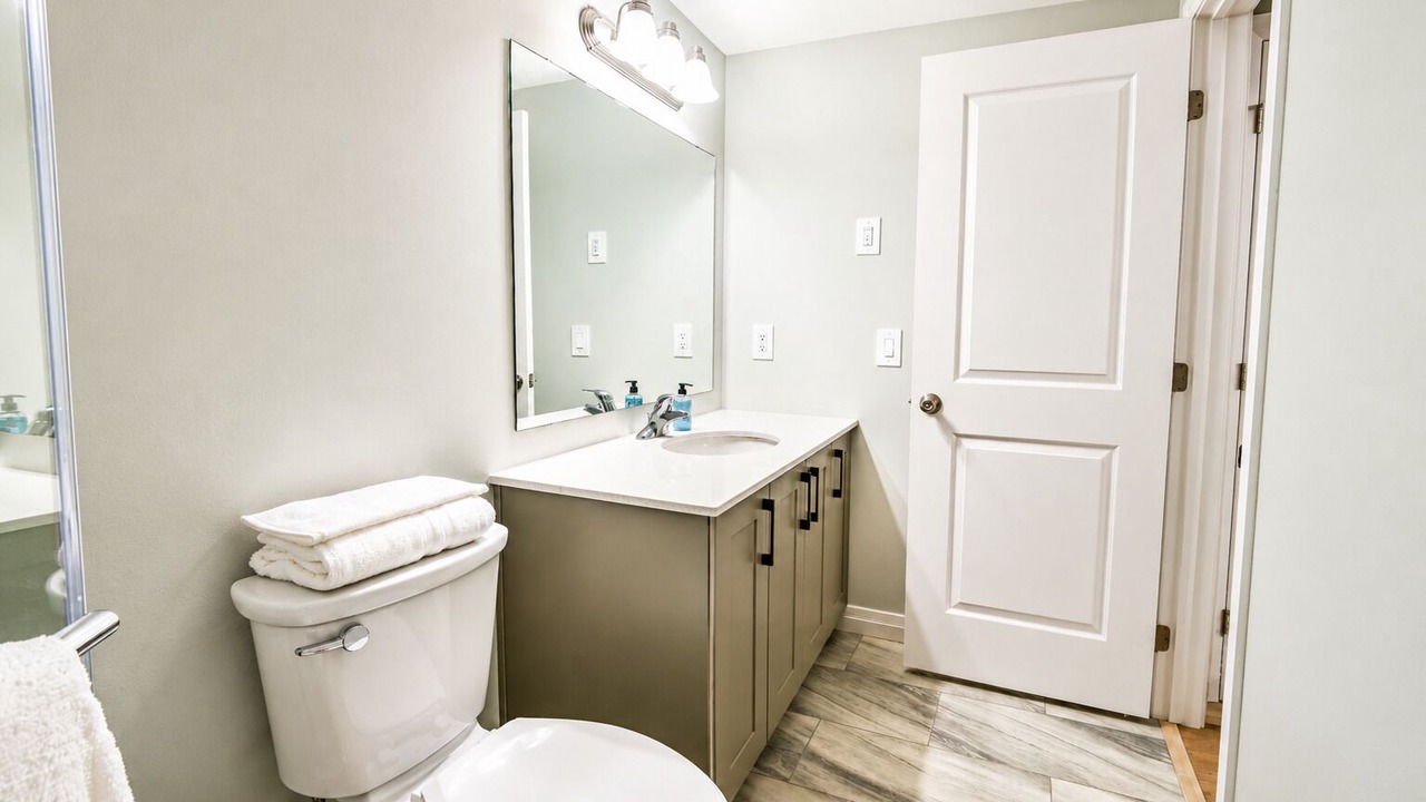 Photo of Bathroom in Doon South