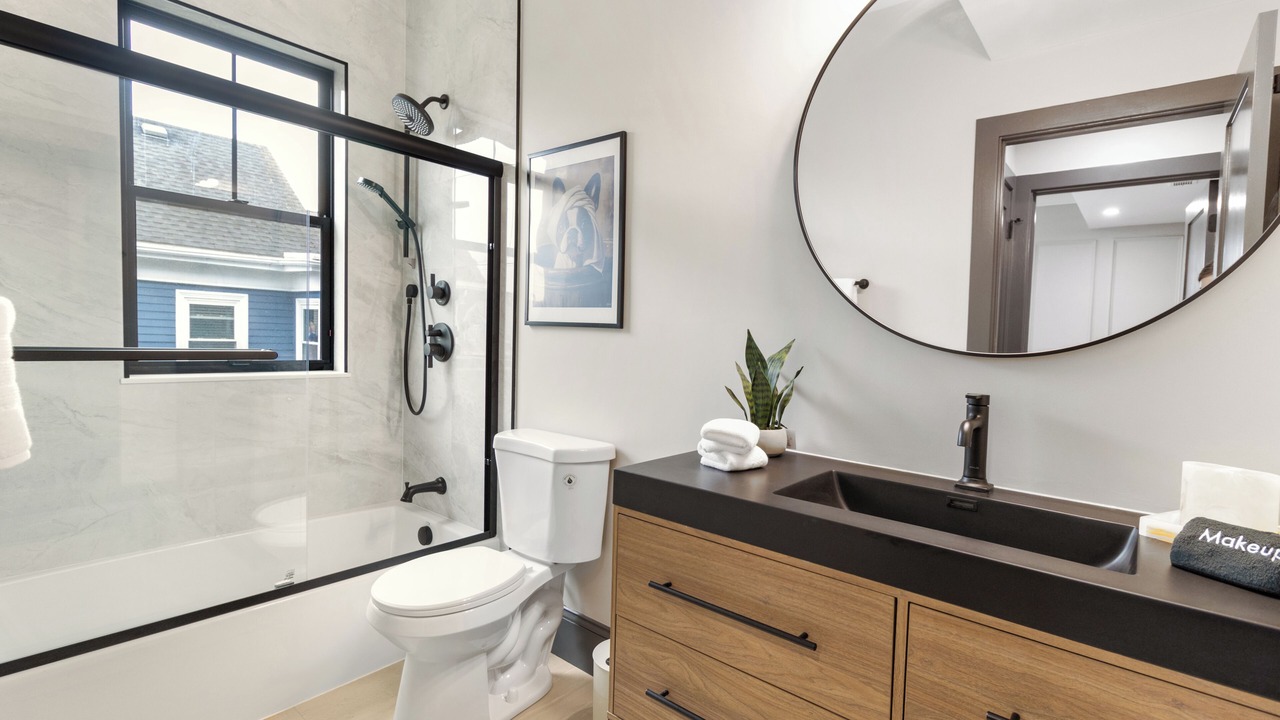 Photo of Bathroom in East Somerville