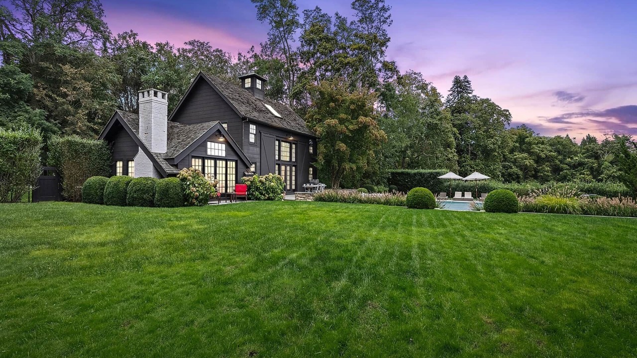 Photo of Others in Bridgehampton
