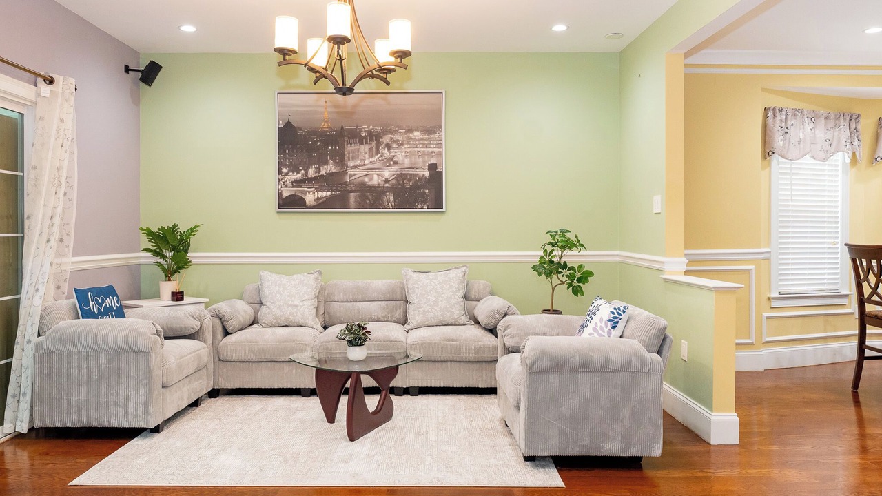 Photo of Livingroom in St. Marks