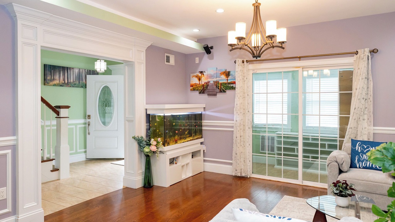 Photo of Livingroom in St. Marks