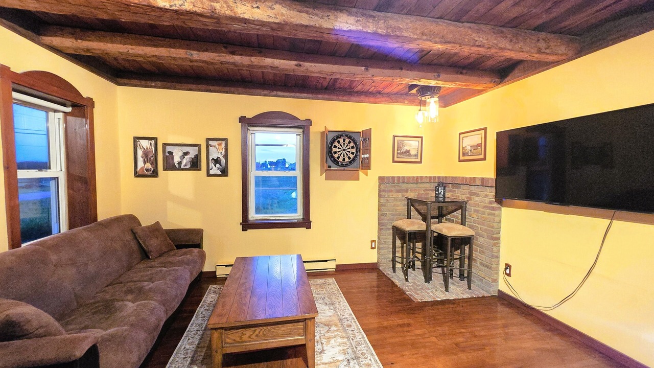 Photo of Livingroom in Fort Edward