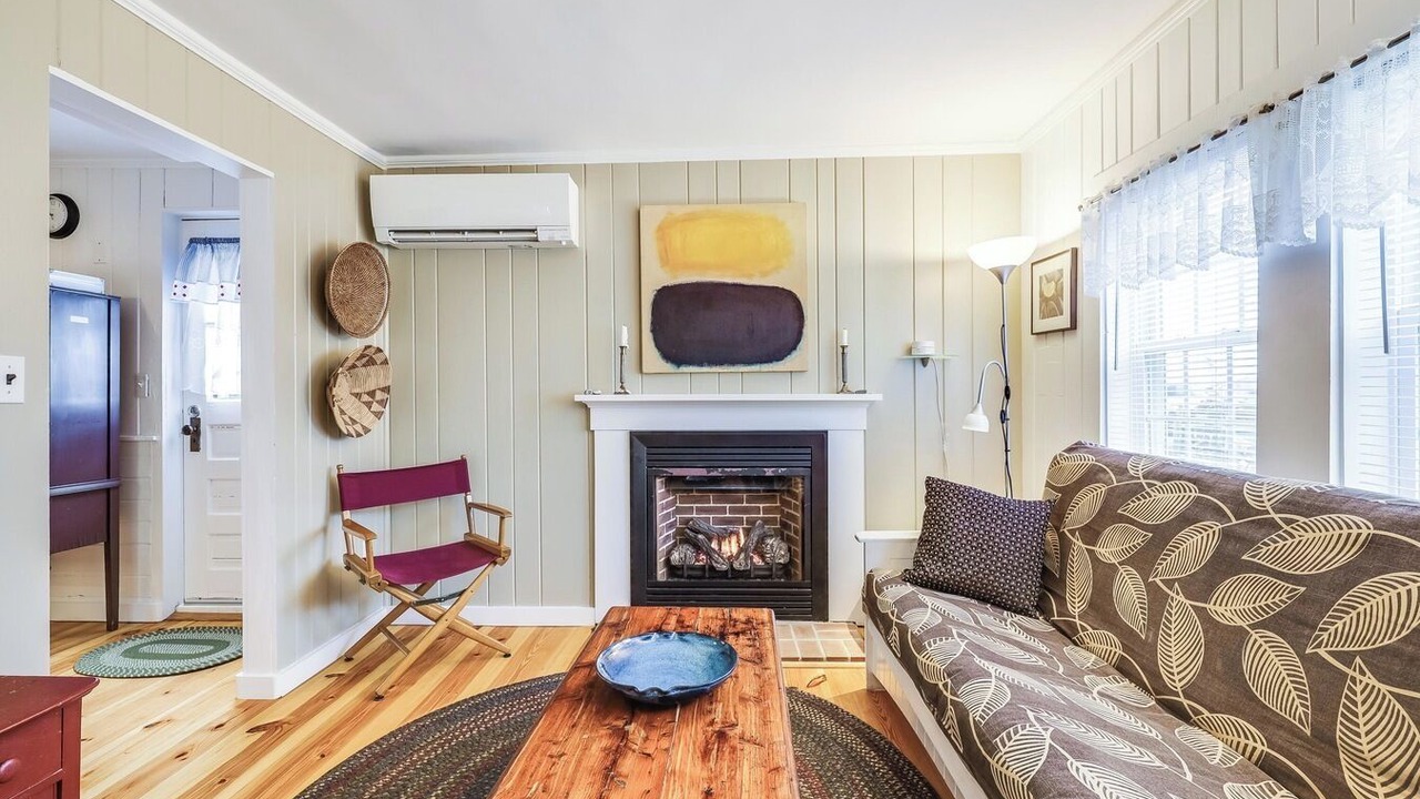 Photo of Livingroom in Wellfleet
