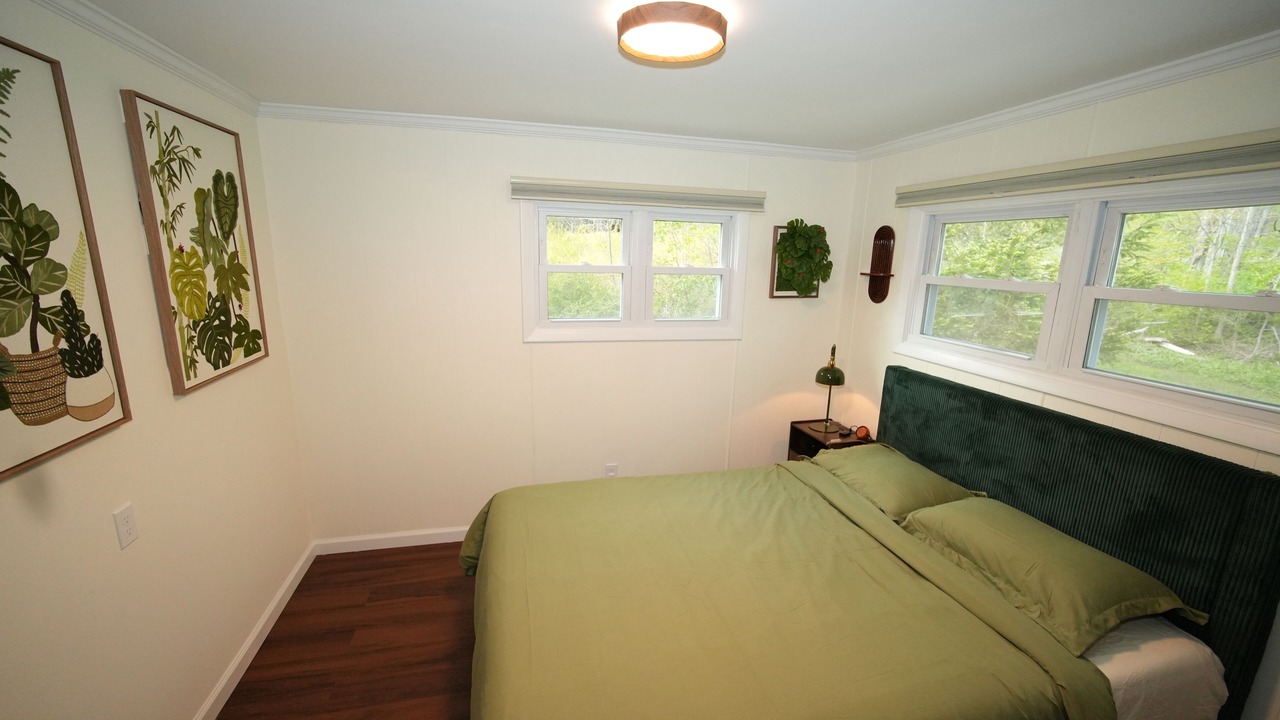 Photo of Bedroom in Lanesville