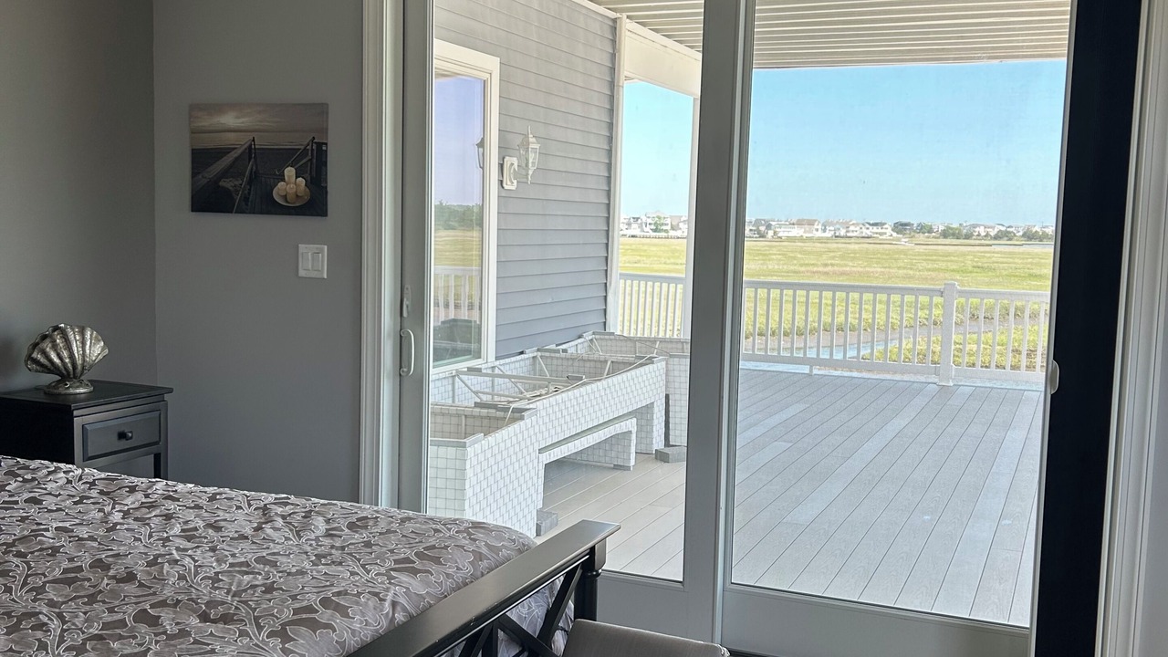 Photo of Bedroom in Mystic Island