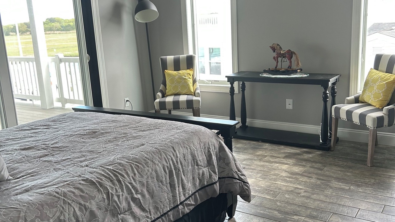 Photo of Bedroom in Mystic Island