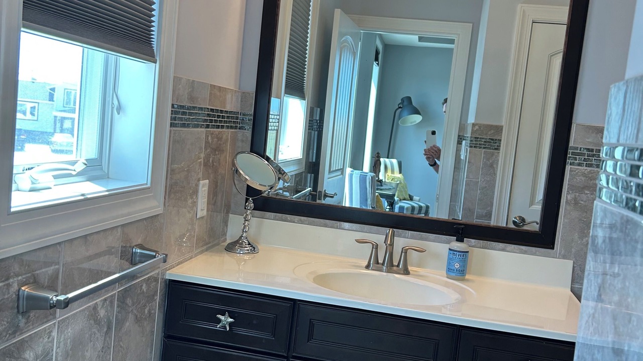 Photo of Bathroom in Mystic Island