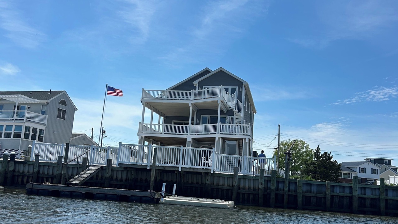 Photo of Others in Mystic Island