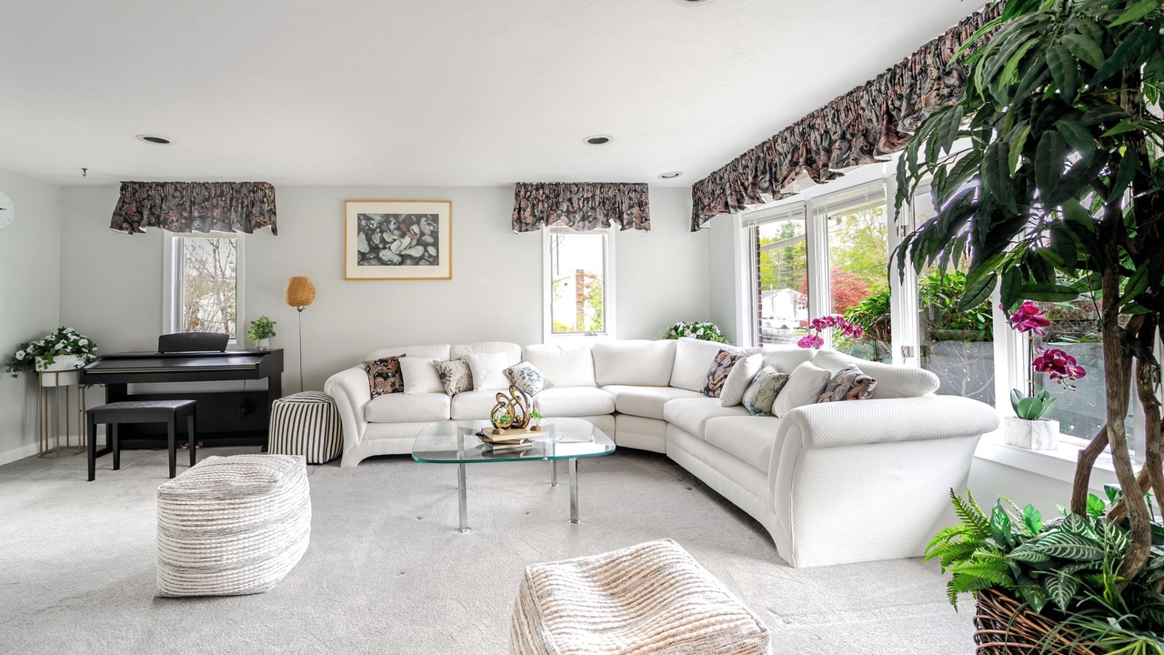 Photo of Livingroom in Randolph