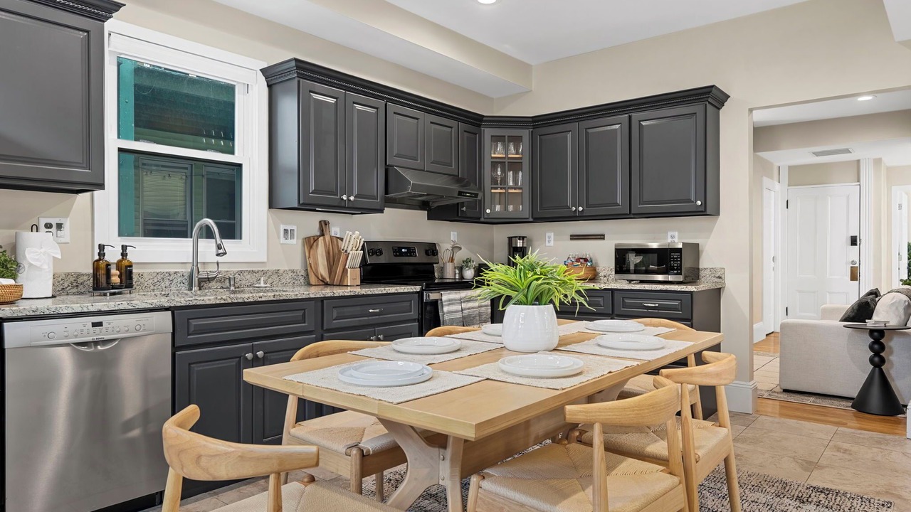 Photo of Kitchen in Central Square