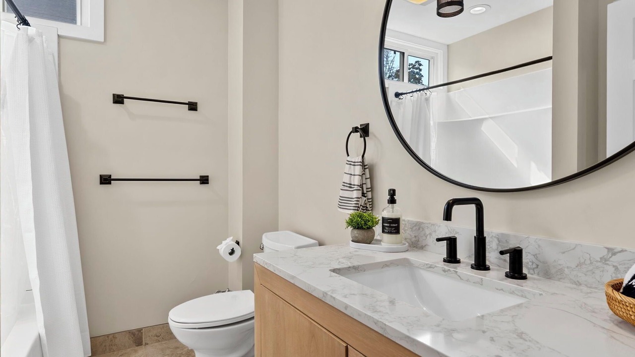 Photo of Bathroom in Central Square
