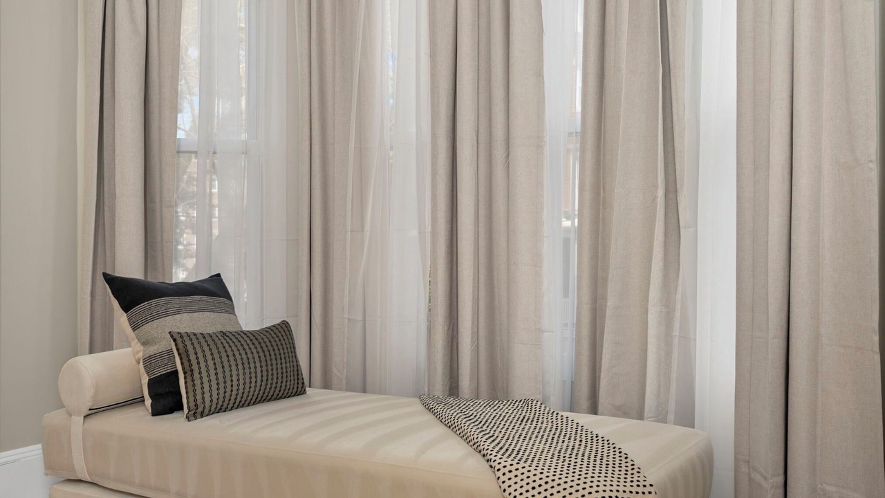 Photo of Bedroom in Central Square