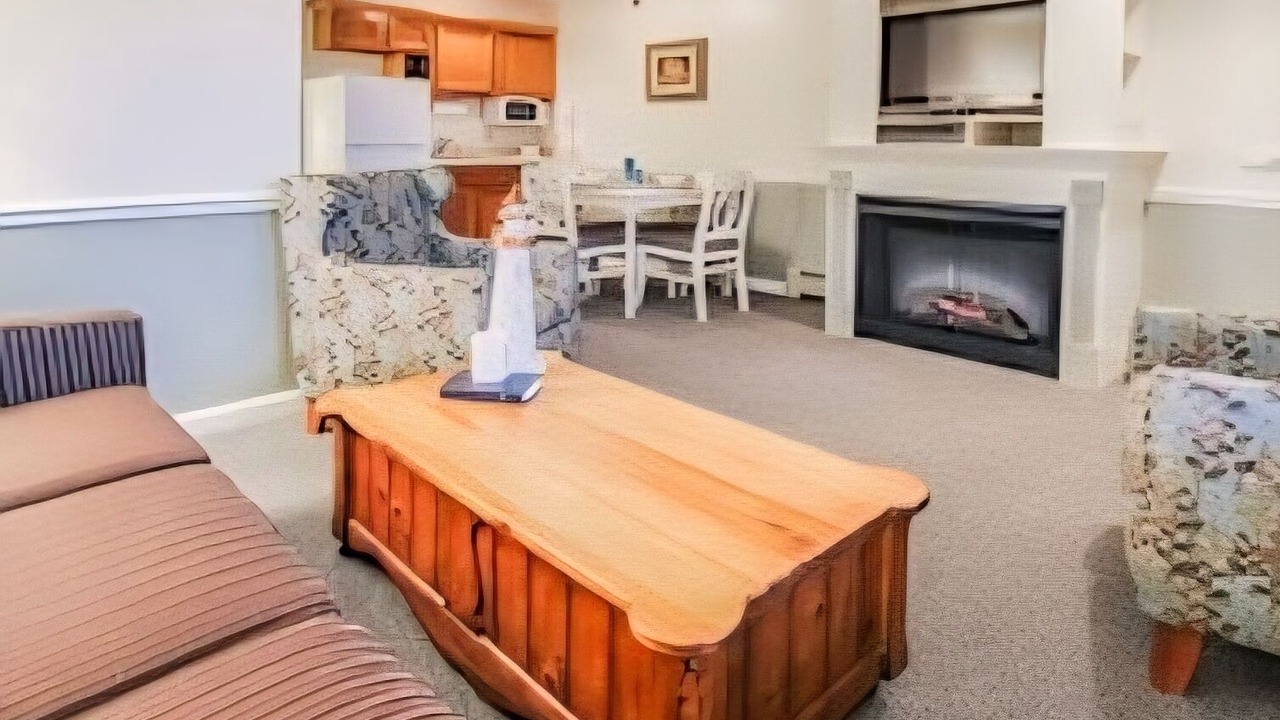 Photo of Livingroom in Ogunquit