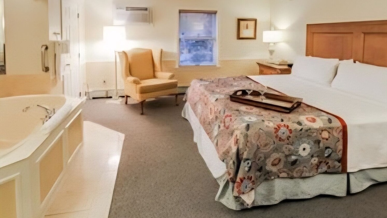 Photo of Bedroom in Ogunquit