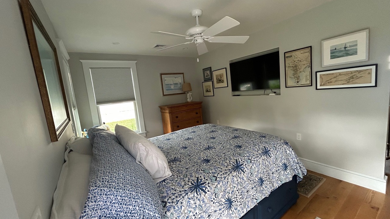 Photo of Bedroom in Stonington