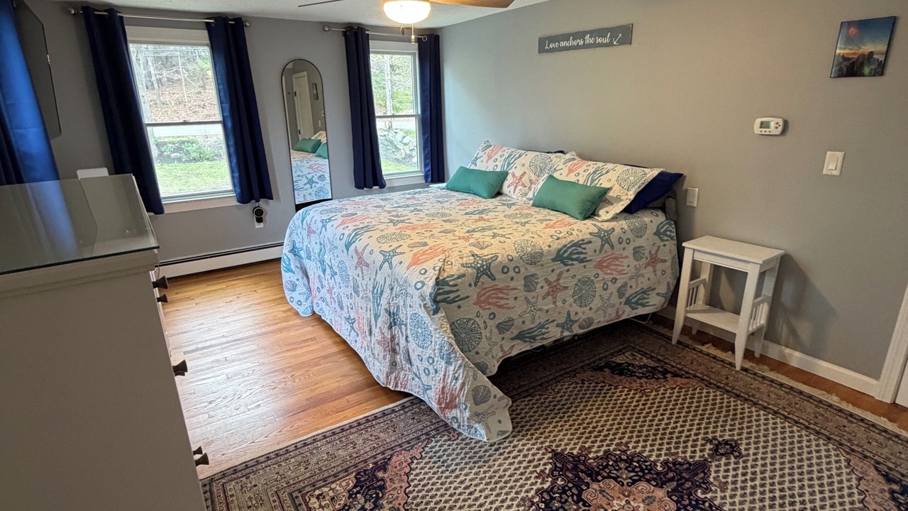 Photo of Bedroom in Marshfield