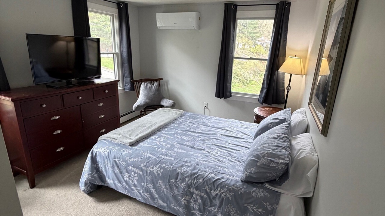 Photo of Bedroom in Marshfield