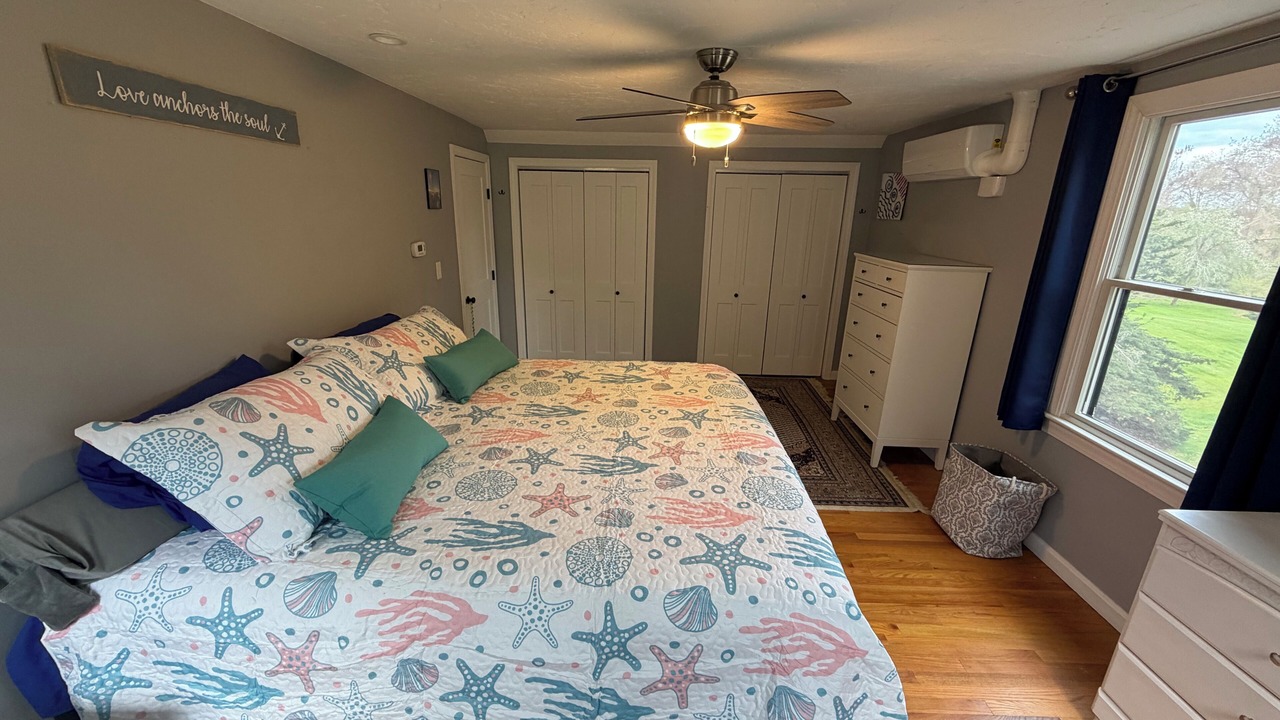 Photo of Bedroom in Marshfield
