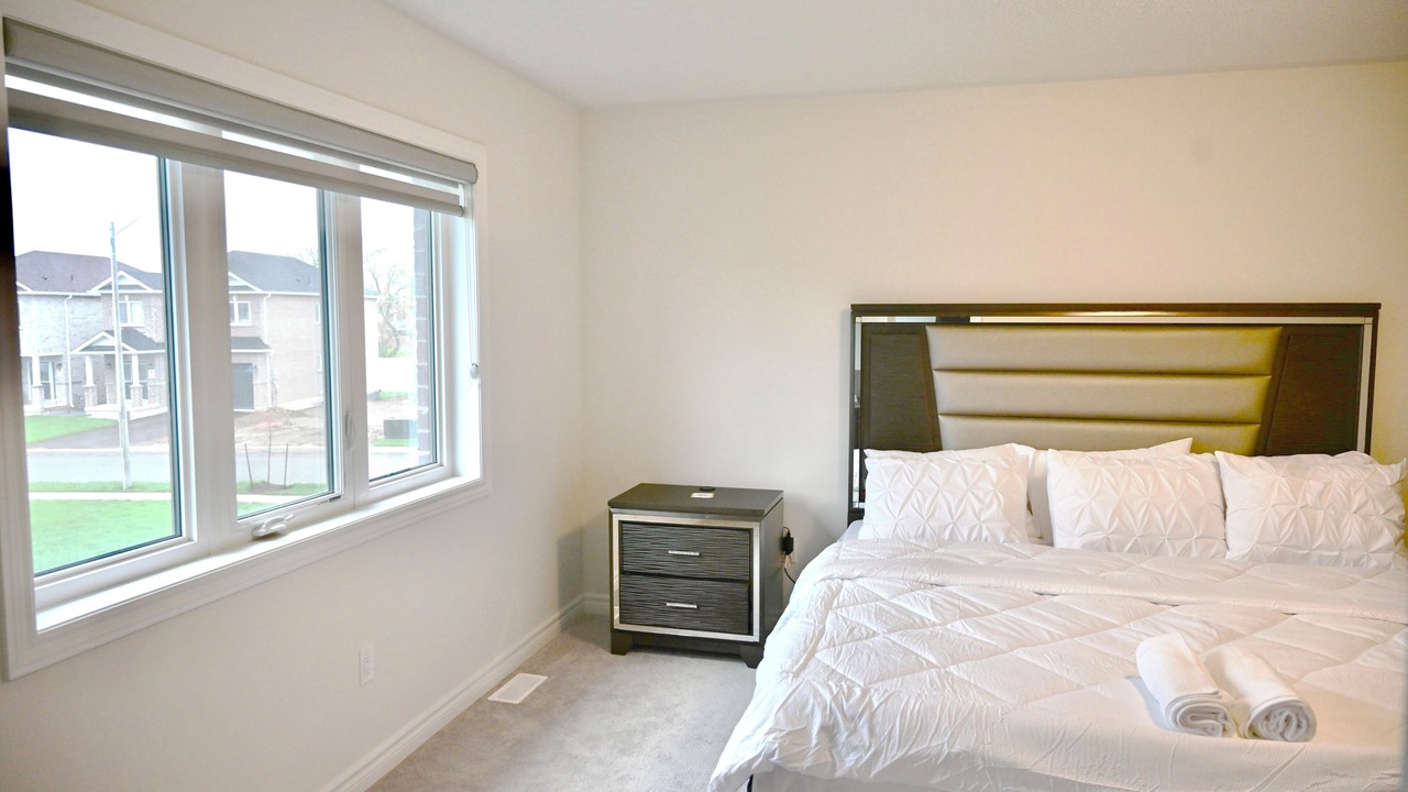 Photo of Bedroom in Thorold